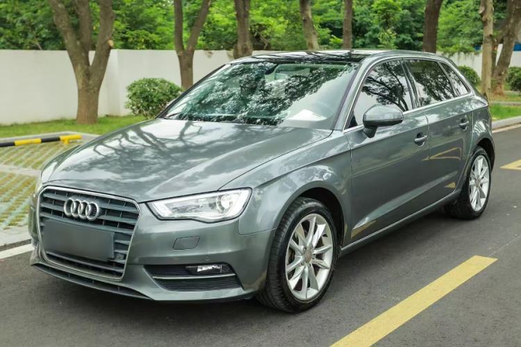 Used Audi A3 2014 Sportback 35 TFSI Automatic Comfort Model Guazi used car, China used car export, Used car for sale, Used cars, Cheapest cars for sale