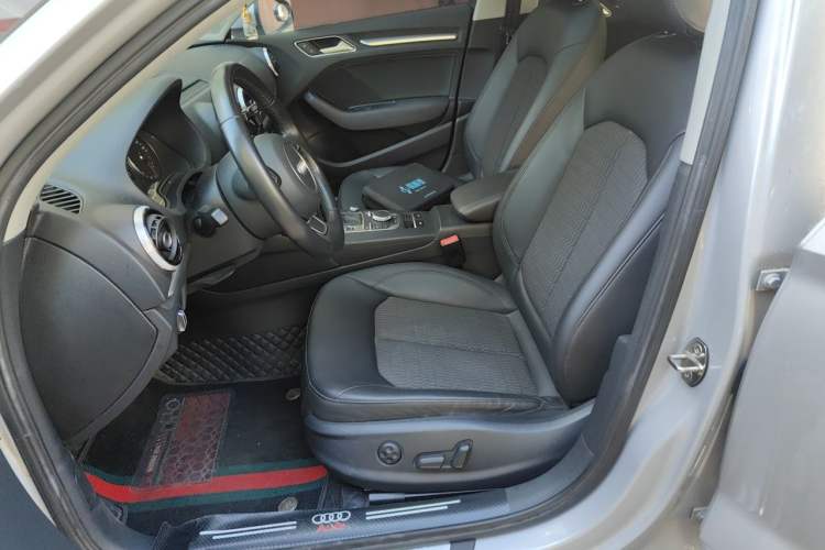 Used Audi A3 2014 Limousine 40 TFSI S line Comfort Model Left Front Seat