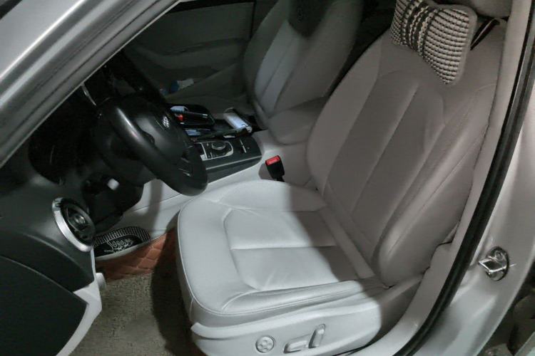 Used Audi A3 2014 Limousine 35 TFSI Automatic Comfort Model Left Front Seat