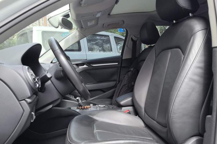 Used Audi A3 2014 Limousine 35 TFSI Automatic Comfort Model Left Front Seat