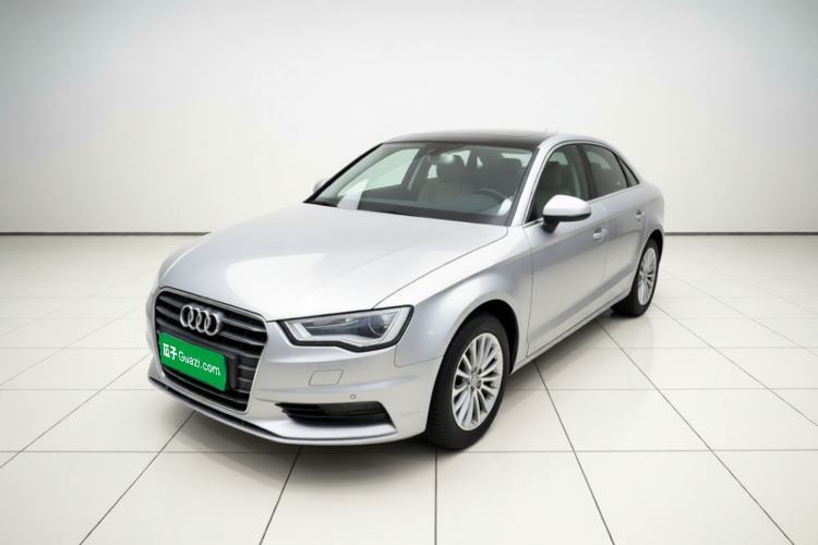 Used Audi A3 2014 Limousine 35 TFSI Automatic Fashion Model Guazi used car, China used car export, Used car for sale, Used cars, Cheapest cars for sale