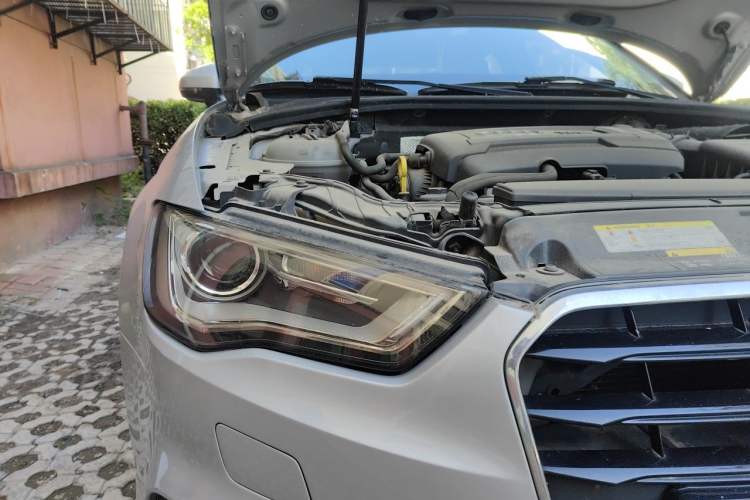 Used Audi A3 2014 Limousine 40 TFSI S line Comfort Model Right Front Headlight