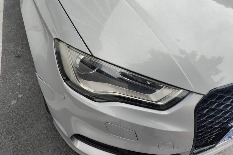 Used Audi A3 2014 Limousine 40 TFSI S line Comfort Model Right Front Headlight