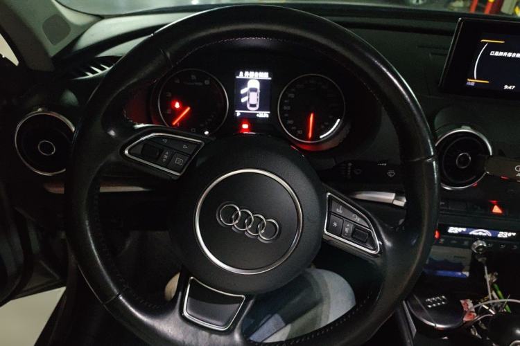 Used Audi A3 2014 Sportback 35 TFSI Automatic Luxury Model Steering Wheel