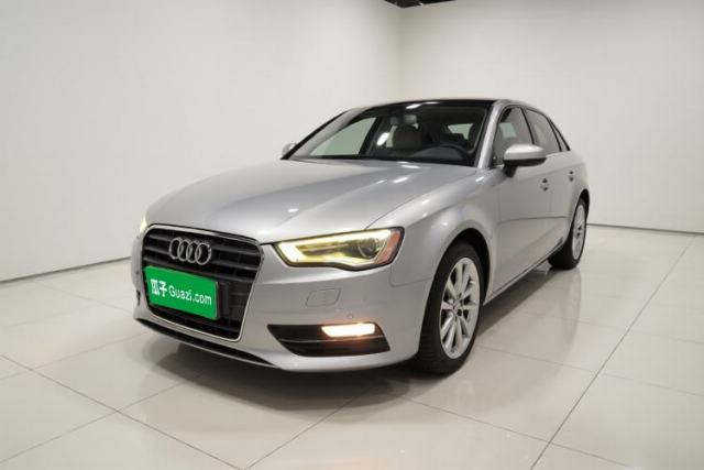 Ojetý Audi A3 2014 Sportback 35 TFSI Automatic Comfort Model