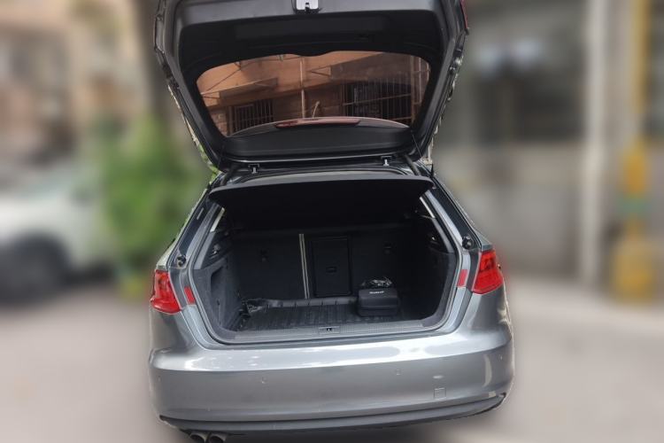 Used Audi A3 2014 Sportback 35 TFSI Automatic Comfort Model Trunk