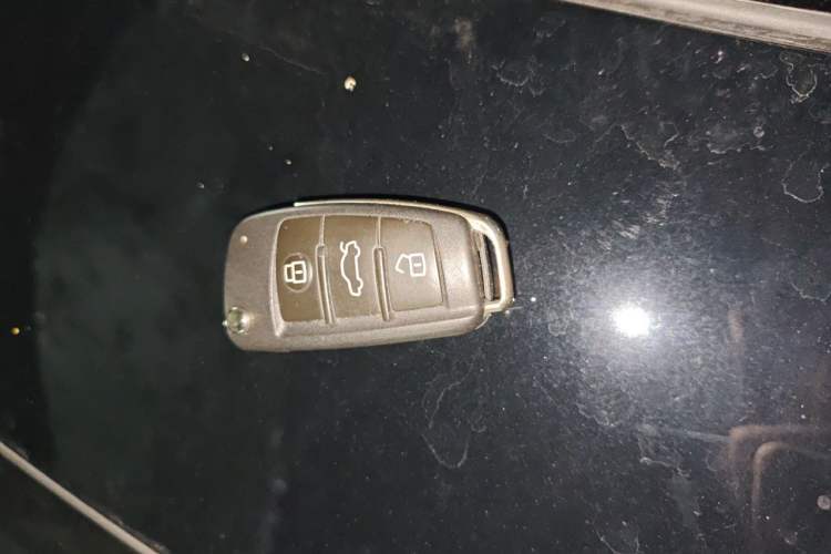 Used Audi A3 2014 Sportback 35 TFSI Automatic Luxury Model Vehicle Key