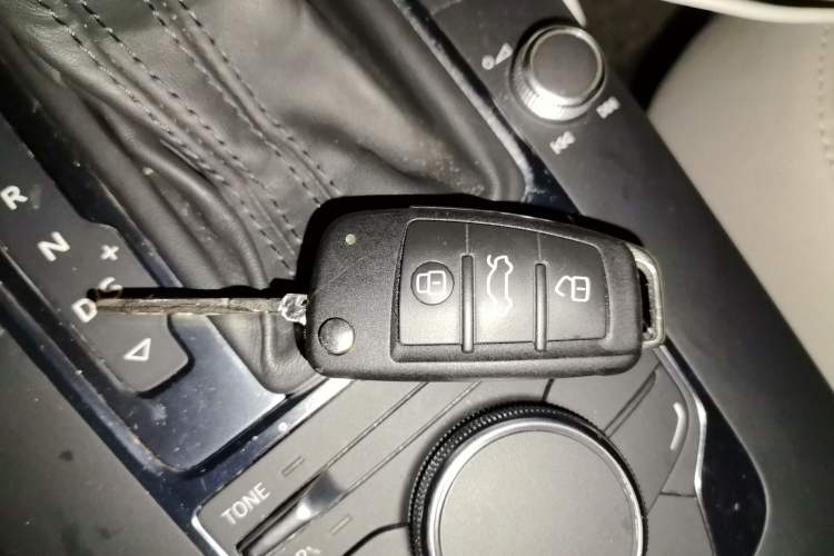 Used Audi A3 2014 Sportback 35 TFSI Automatic Style Edition Vehicle Key