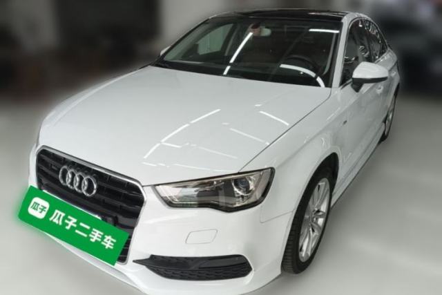 Used Audi A3 2014 Limousine 40 TFSI S line Comfort Model