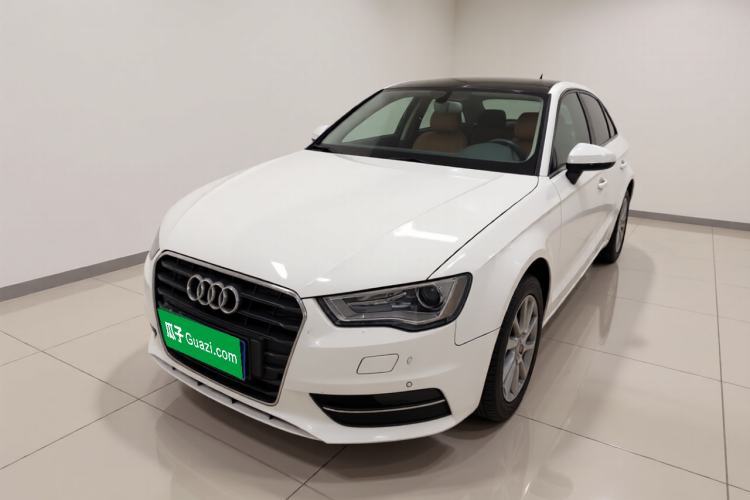 Used Audi A3 2014 Sportback 35 TFSI Automatic Style Edition Guazi used car, China used car export, Used car for sale, Used Audi cars, Cheapest cars for sale