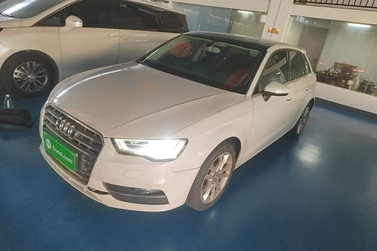 Used Audi A3 2014 Sportback 35 TFSI Automatic Comfort Model Guazi used car, China used car export, Used car for sale, Used  cars, Cheapest cars for sale