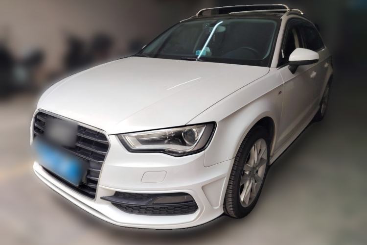 Used Audi A3 2014 Sportback 40 TFSI S line Comfort Model Guazi used car, China used car export, Used car for sale, Used cars, Cheapest cars for sale