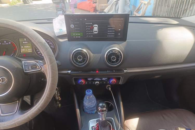 Used Audi A3 2014 Limousine 35 TFSI Automatic Comfort Model Audio And AC Panel