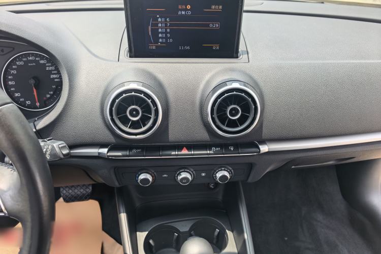 Used Audi A3 2014 Sportback 35 TFSI Automatic Ambition Edition Audio And AC Panel