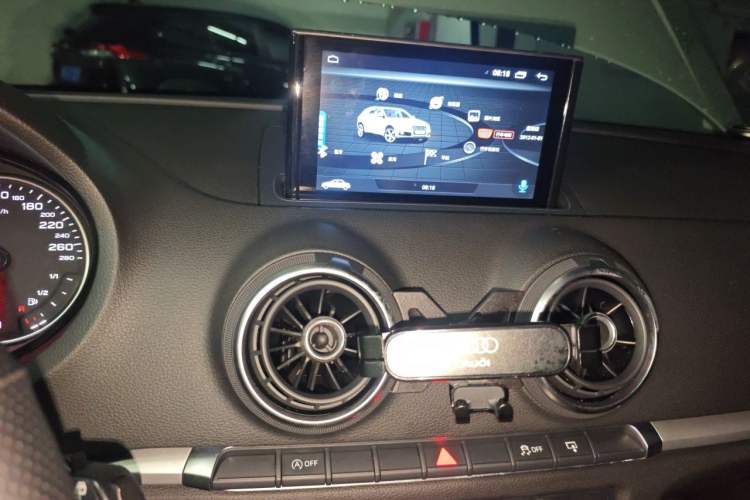 Used Audi A3 2014 Sportback 35 TFSI Automatic Ambition Edition Audio And AC Panel