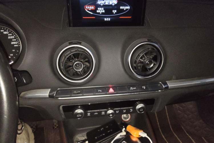 Used Audi A3 2014 Limousine 35 TFSI Automatic Comfort Model Audio And AC Panel