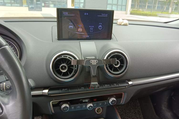 Used Audi A3 2014 Sportback 35 TFSI Automatic Comfort Model Audio And AC Panel