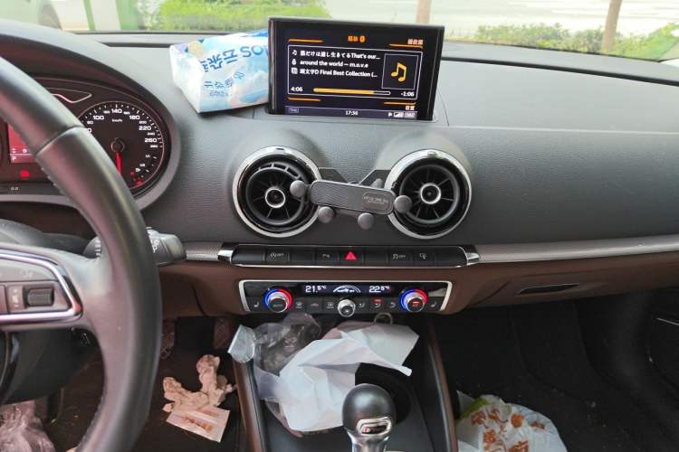 Used Audi A3 2014 Sportback 40 TFSI S line Luxury Model Audio And AC Panel