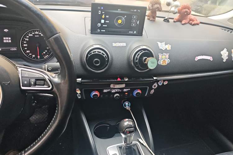 Used Audi A3 2014 Sportback 35 TFSI Automatic Comfort Model Audio And AC Panel
