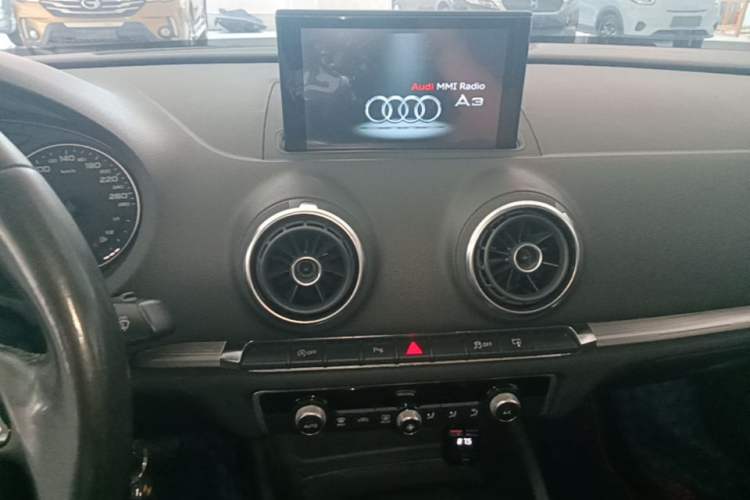 Used Audi A3 2014 Limousine 35 TFSI Automatic Comfort Model Audio And AC Panel