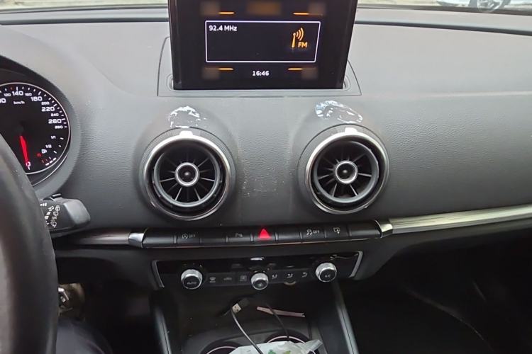 Used Audi A3 2014 Sportback 35 TFSI Automatic Comfort Model Audio And AC Panel