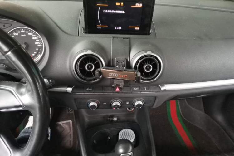 Used Audi A3 2014 Sportback 35 TFSI Automatic Ambition Edition Audio And AC Panel