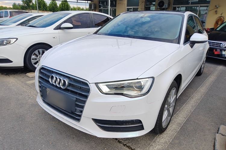 Used Audi A3 2014 Sportback 35 TFSI Automatic Comfort Model Guazi used car, China used car export, Used car for sale, Used  cars, Cheapest cars for sale
