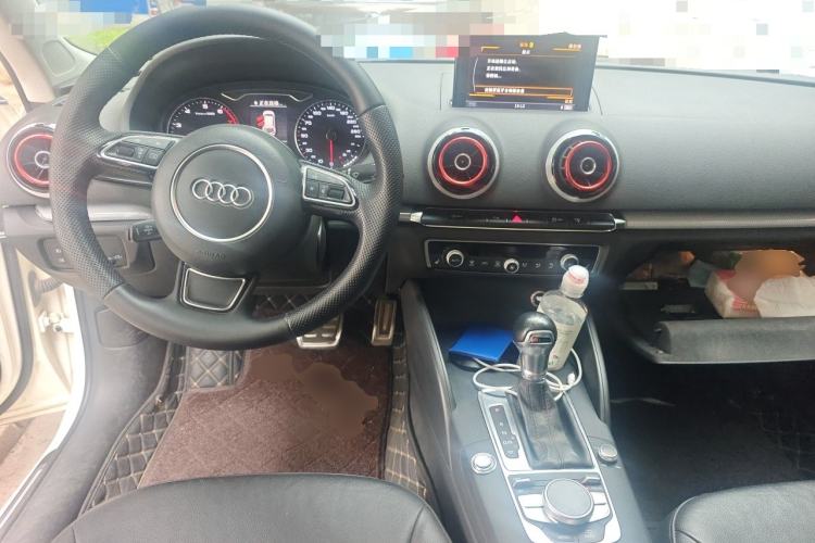 Used Audi A3 2014 Sportback 40 TFSI S line Luxury Model Center Console
