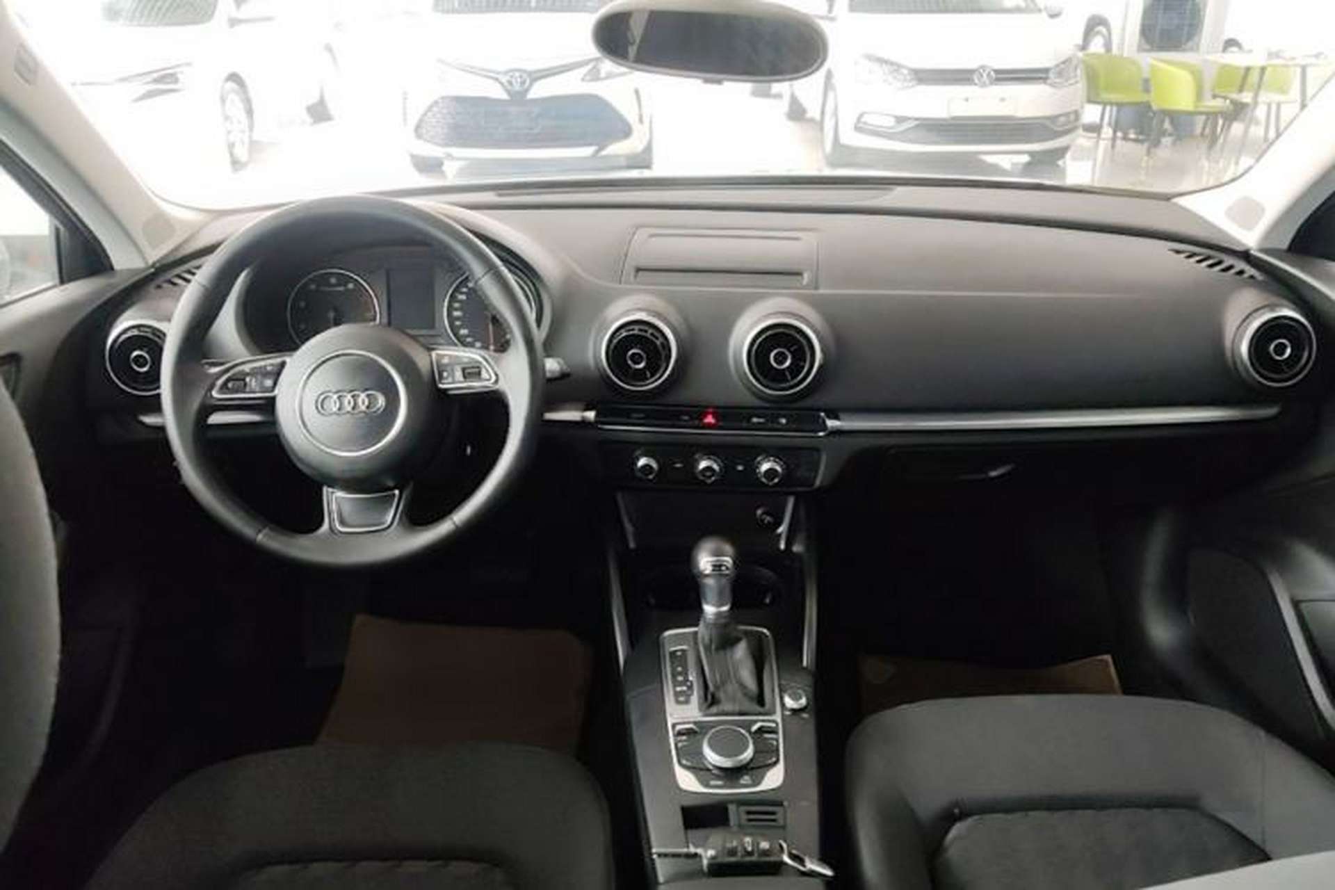 Used Audi A3 2014 Sportback 35 TFSI Automatic Style Edition Center Console