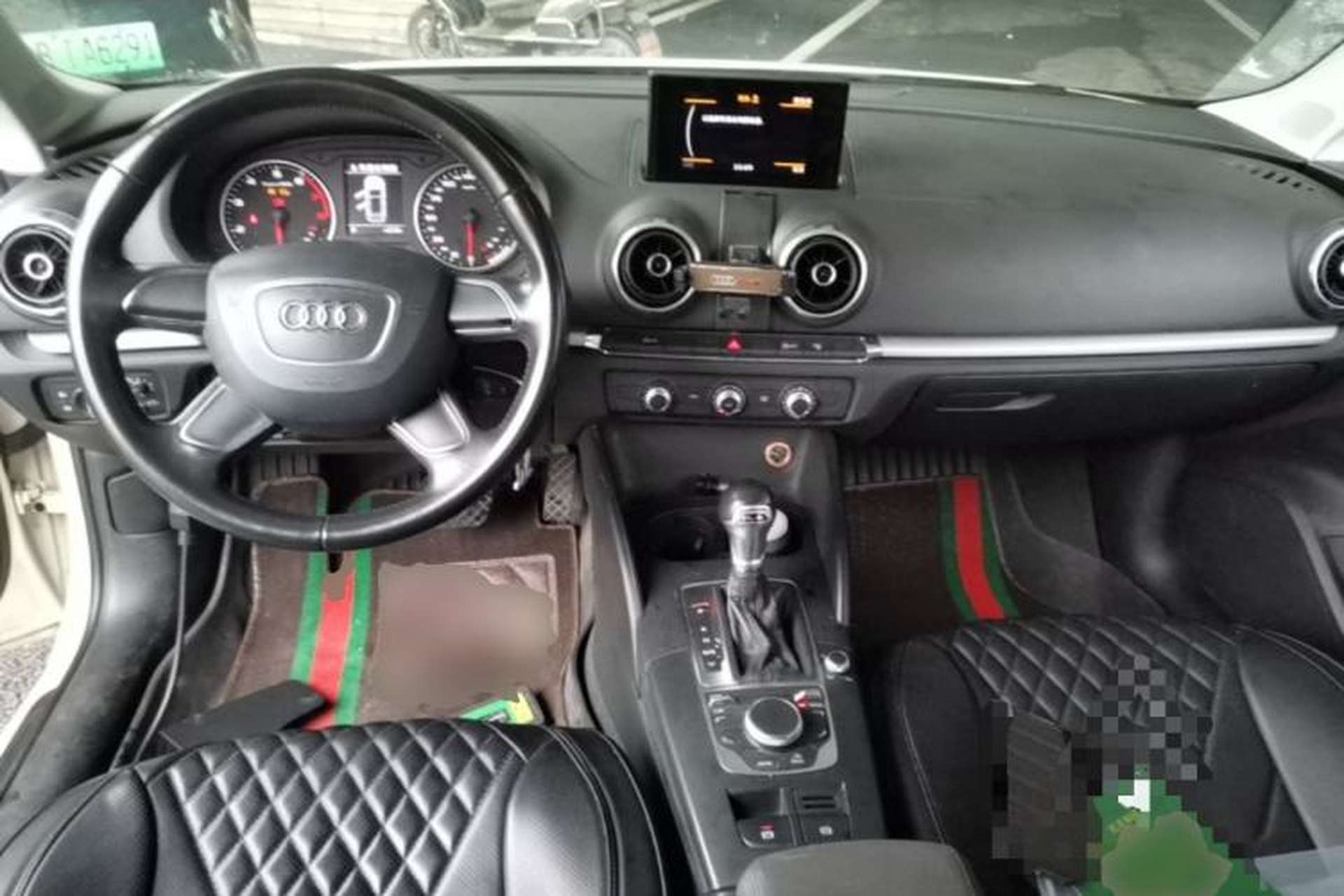 Used Audi A3 2014 Sportback 35 TFSI Automatic Ambition Edition Center Console