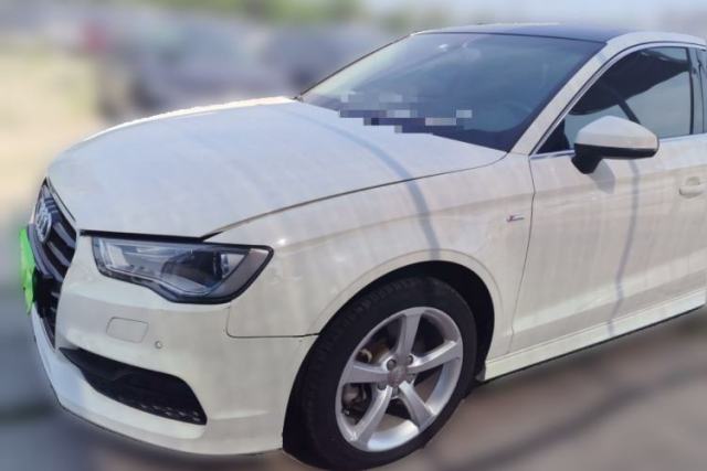 Used Audi A3 2014 Limousine 40 TFSI S line Comfort Model