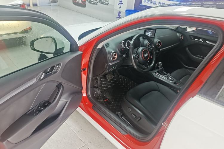 Used Audi A3 2014 Sportback 35 TFSI Automatic Style Edition Driver Seat