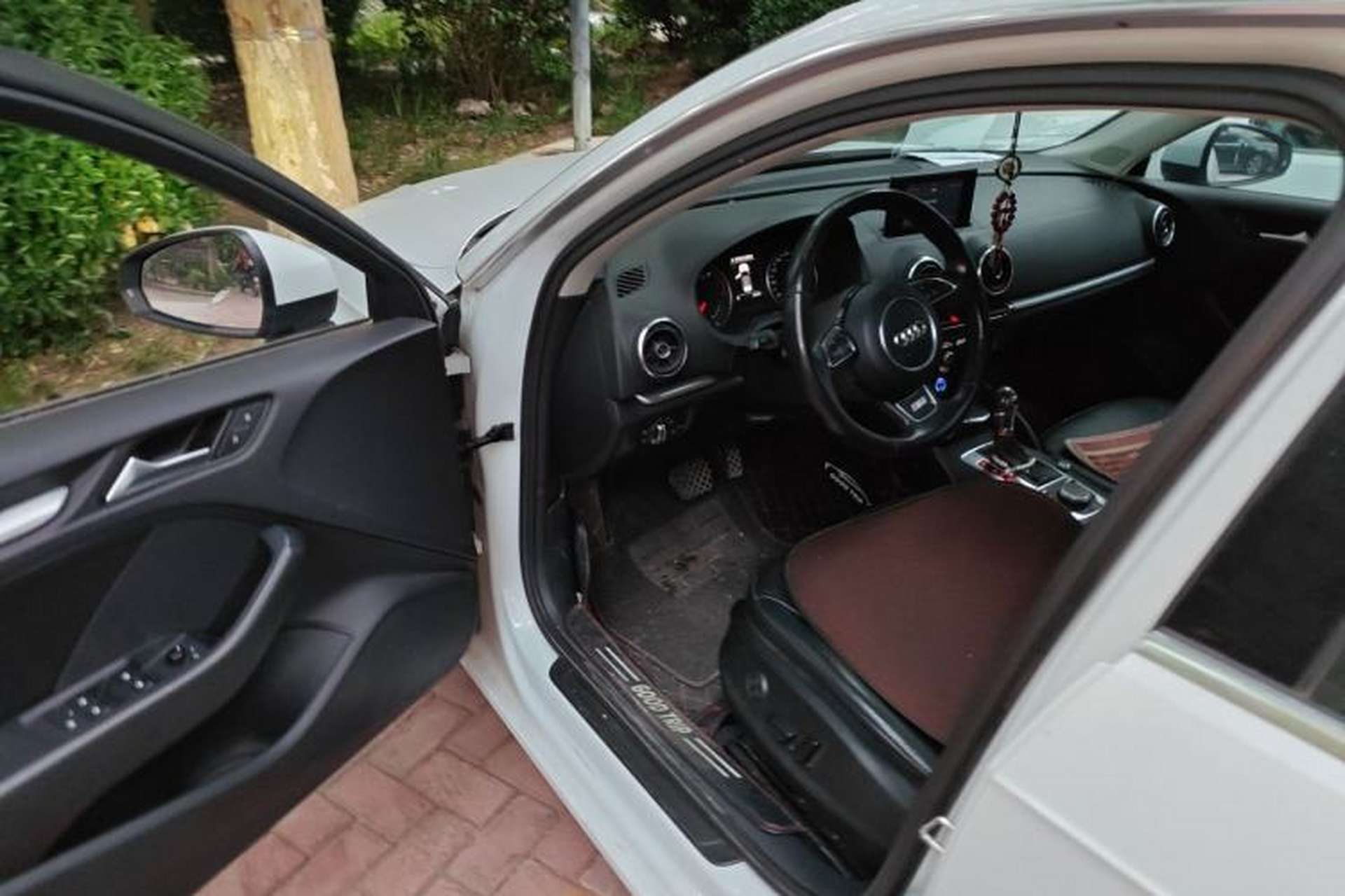 Used Audi A3 2014 Sportback 35 TFSI Automatic Comfort Model Driver Seat