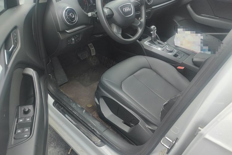 Used Audi A3 2014 Sportback 35 TFSI Automatic Ambition Edition Driver Seat