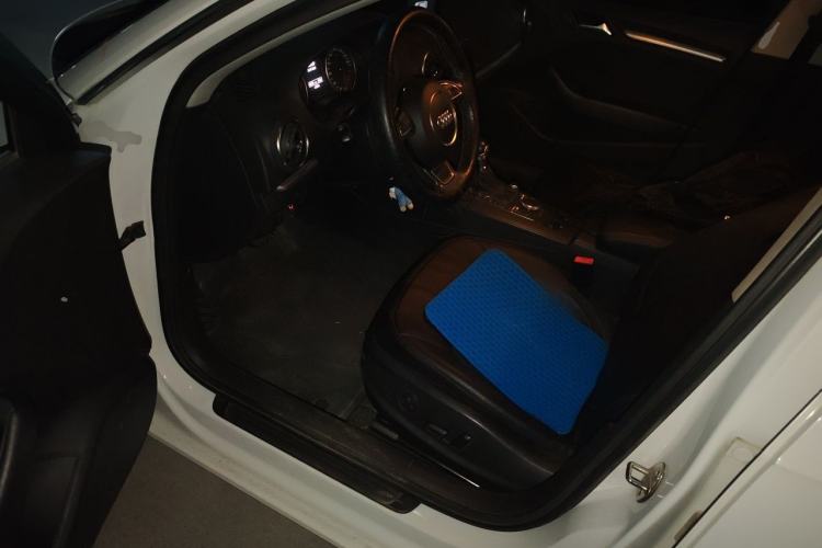 Used Audi A3 2014 Sportback 35 TFSI Automatic Style Edition Driver Seat