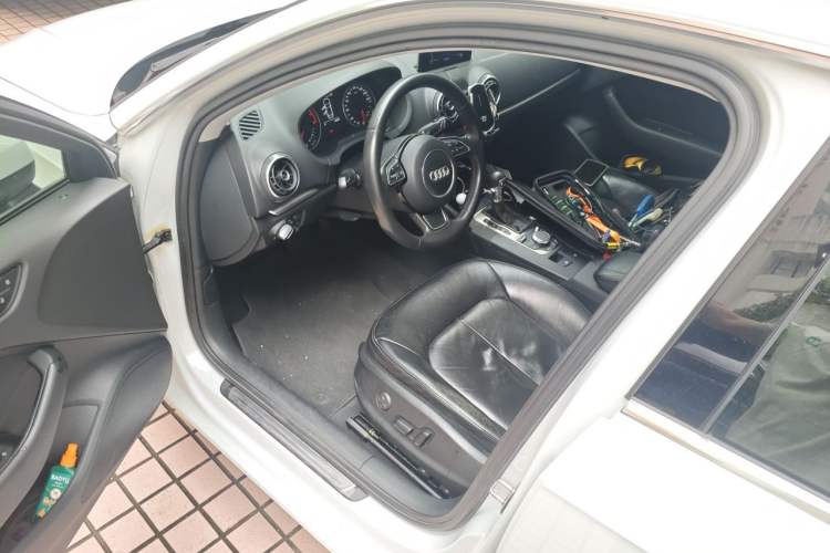 Used Audi A3 2014 Sportback 35 TFSI Automatic Style Edition Driver Seat