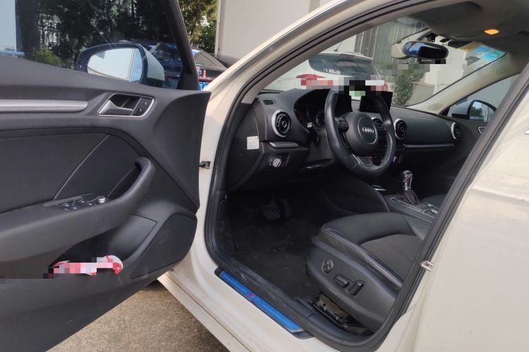 Used Audi A3 2014 Sportback 40 TFSI S line Comfort Model Driver Seat