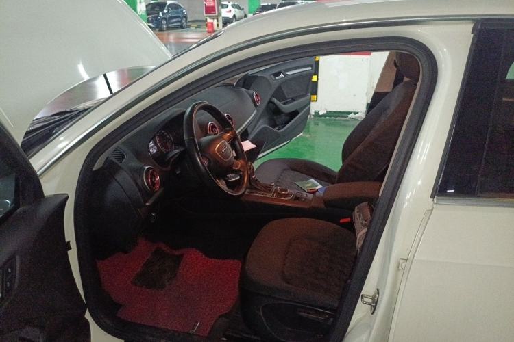 Used Audi A3 2014 Sportback 35 TFSI Automatic Ambition Edition Driver Seat