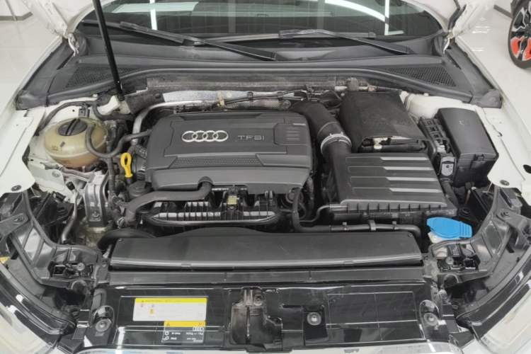 Used Audi A3 2014 Limousine 40 TFSI S line Comfort Model Engine Bay