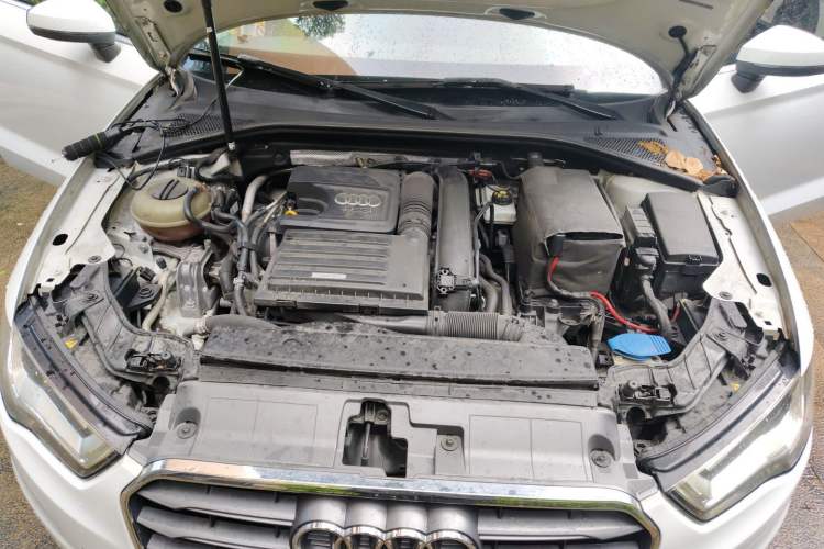 Used Audi A3 2014 Limousine 35 TFSI Automatic Comfort Model Engine Bay