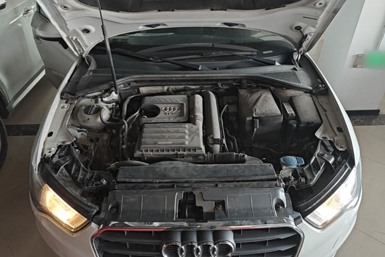 Used Audi A3 2014 Limousine 35 TFSI Automatic Advanced Model Engine Bay