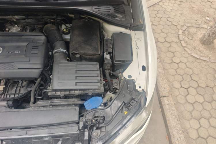 Used Audi A3 2014 Sportback 40 TFSI S line Luxury Model Engine Bay Left