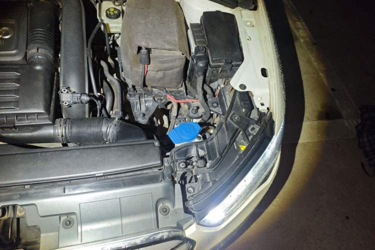 Used Audi A3 2014 Sportback 35 TFSI Automatic Ambition Edition Engine Bay Left