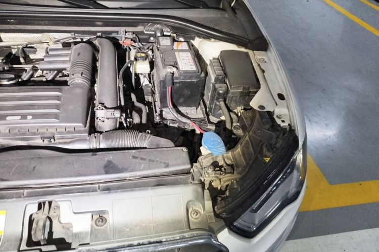 Used Audi A3 2014 Limousine 35 TFSI Automatic Comfort Model Engine Bay Left