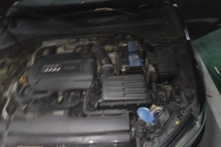 Used Audi A3 2014 Sportback 40 TFSI S line Comfort Model Engine Bay Left