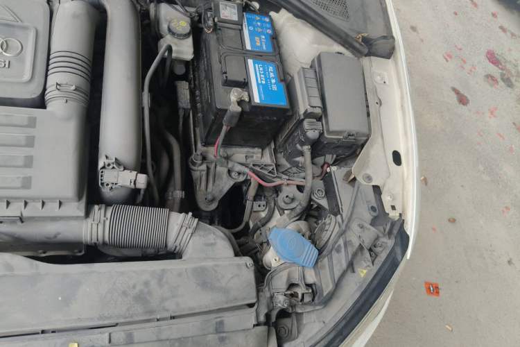 Used Audi A3 2014 Sportback 35 TFSI Automatic Comfort Model Engine Bay Left