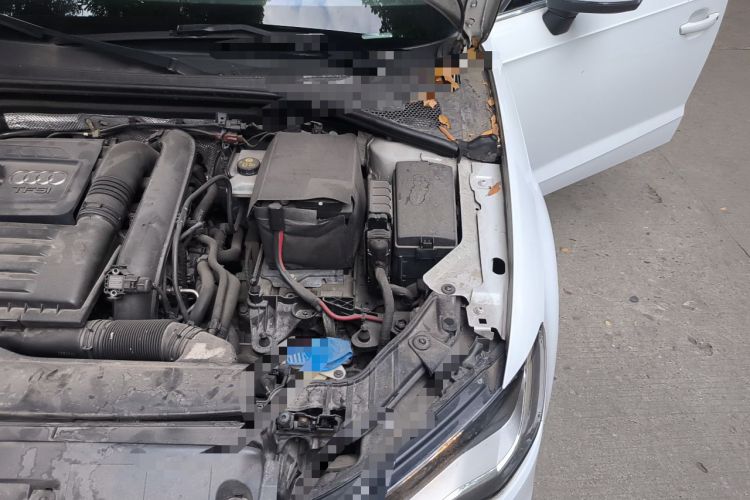 Used Audi A3 2014 Sportback 35 TFSI Automatic Ambition Edition Engine Bay Left