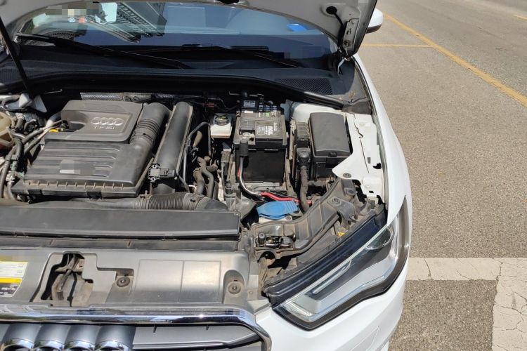 Used Audi A3 2014 Sportback 35 TFSI Automatic Comfort Model Engine Bay Left