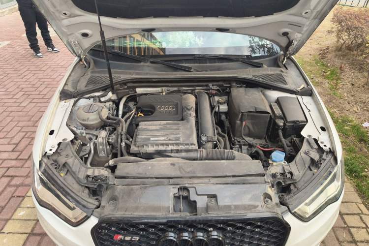 Used Audi A3 2014 Limousine 35 TFSI Automatic Comfort Model Engine Bay