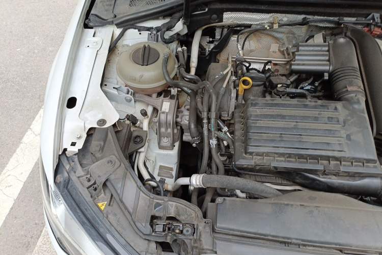 Used Audi A3 2014 Limousine 35 TFSI Automatic Comfort Model Engine Bay Right